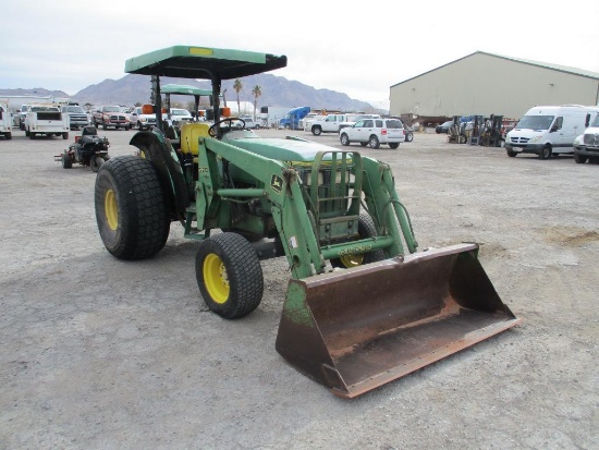 1995 John Deere 5200 Tractor