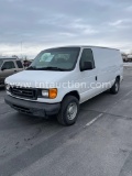 2004 Ford E150 Utility