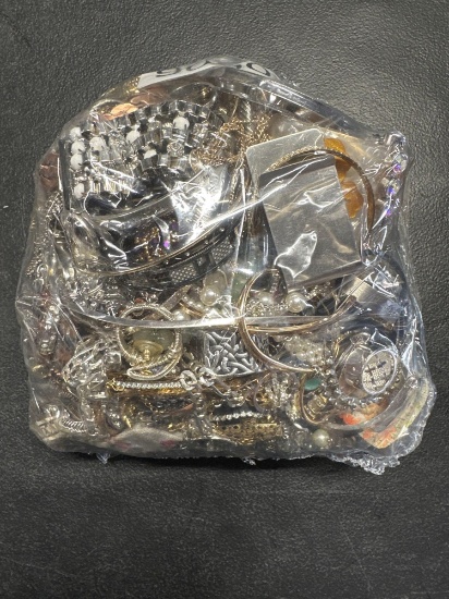 1 BAG OF JEWELRY