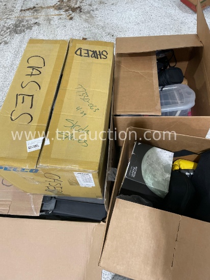 Pallet w/ airport lost and found