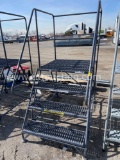 Warehouse steps