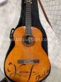 Yamaha C-40 guitar