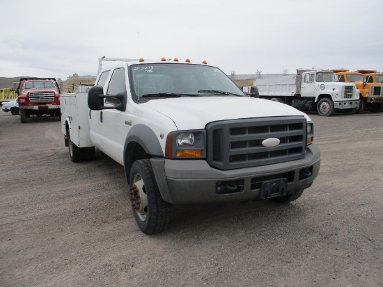 2005 Ford F-450 Utility