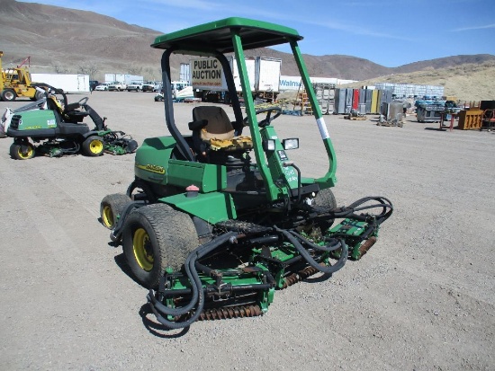 John Deere 3235B Mower