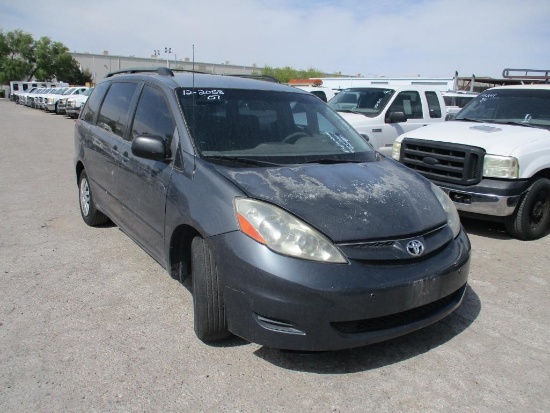 2007 Toyota Sienna CE