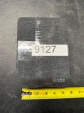 4 KINDLE E-READERS
