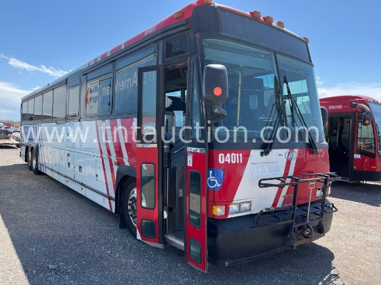2004 Motor Coach D4500 Bus