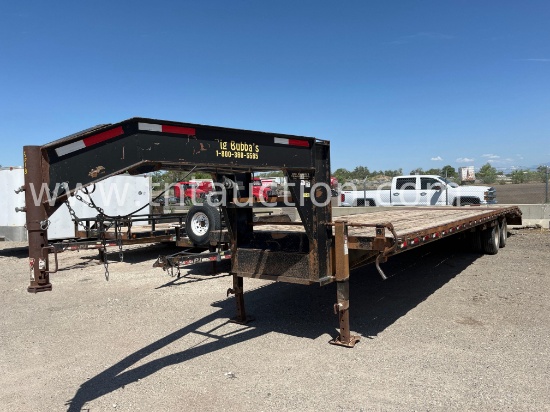 2008 Big Bubba 35' Gooseneck