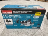 Makita saw