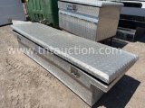 Truck toolbox