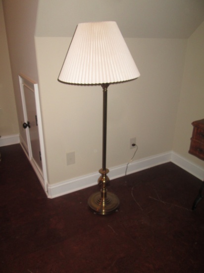 Brass Finish Swivel Arm Floor Lamp.