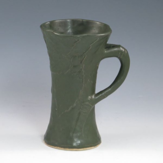 Cambridge Handled Vase - Excellent