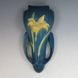 Roseville Zephyr Lily Wall Pocket - Excellent