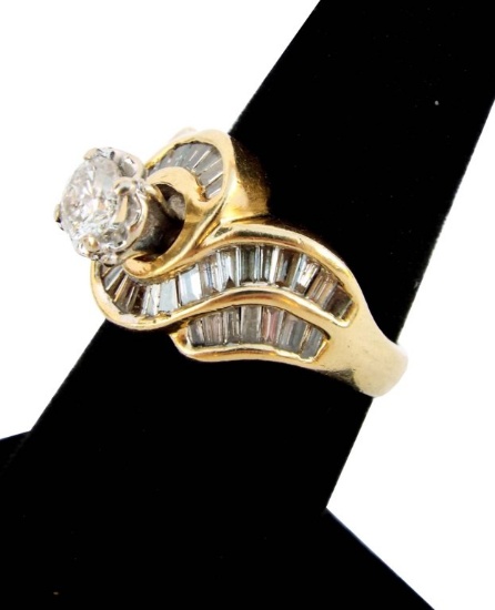 14KT YELLOW GOLD RING