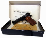 S&W 52-2 .38 MASTER WAD CUTTER SEMI-AUTOMATIC PISTOL