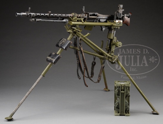 **EXCEPTIONALLY FINE LATE WAR GERMAN WWII MG-34 MACHINE GUN, W/ LAFETTE