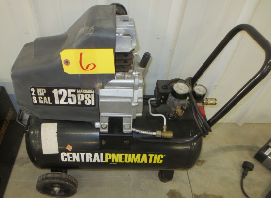 C P 2hp 8 Gallon Compressor