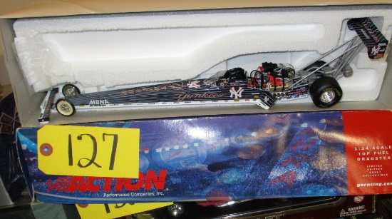 1/24th New York Yankees Top Fuel Dragster