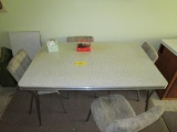 Kitchen table with 4 Chairs