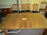 Kitchen table with 4 Chairs