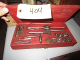 Tap and Dye Set