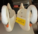 Set of 2 Swan Planters