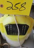 Meno Bucket