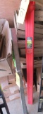4' Level w/ Case