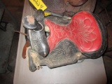 Saddle