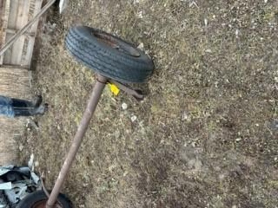 Axle with Wheels