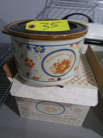 Potpourri Crock