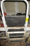 2 Folding Step Stools