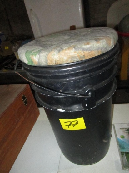 Hunting Bucket