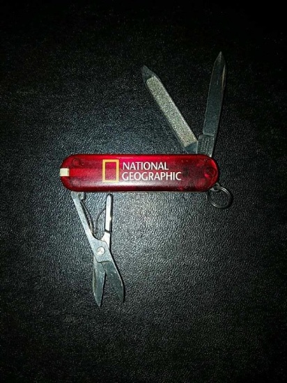 National Geographic Swiss army knife