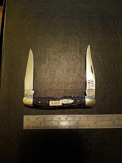 Case xx,  6 dot, muskrat, 2 blade
