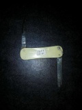 Cameo USA cracked ice gentleman's knife
