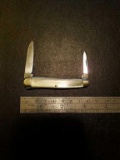 Utica Cutlery Co. Utica , MY, 2 blade, mother of