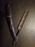 RAZOR BLACK
