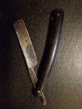 2 BLACK HANDLE RAZORS