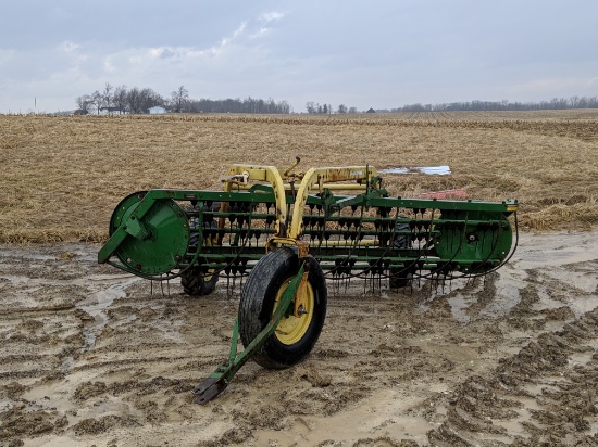 JOHN DEERE 640 5 BAR RAKE