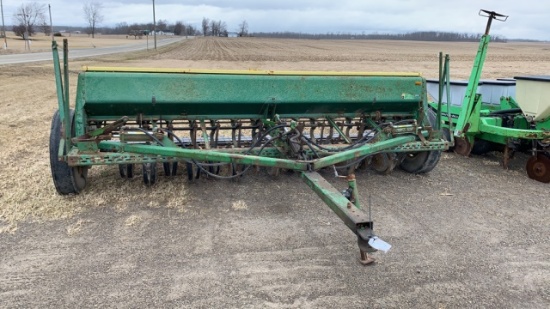 8300 JD CONVENTIONAL GRAIN DRILL