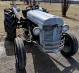 FERGUSON 35 - RUNS GOOD, 12V