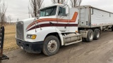 1992 FREIGHTLINE FLD 112, CUMMINS, 9 SPD