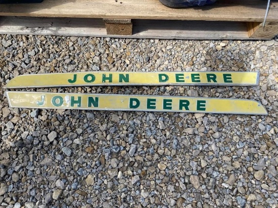 20 SERIES JOHN DEERE NAME PLATES