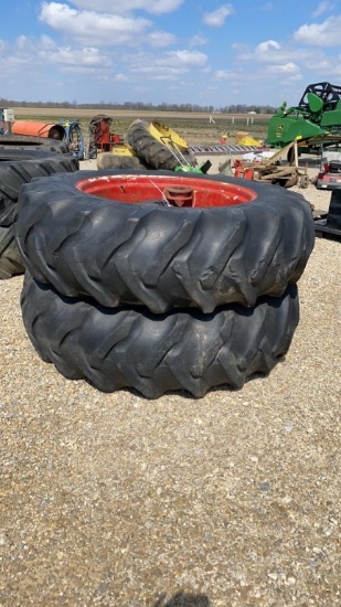 18.4-38 9 BOLT DUALS WITH INTERNATIONAL 9 BOLT HUB