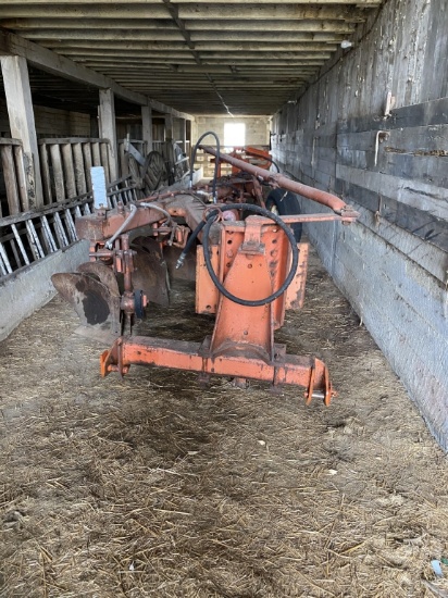 ALLIS CHAMBERS 5 BOTTOM PLOW