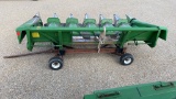JOHN DEERE 643 - CORN HEAD