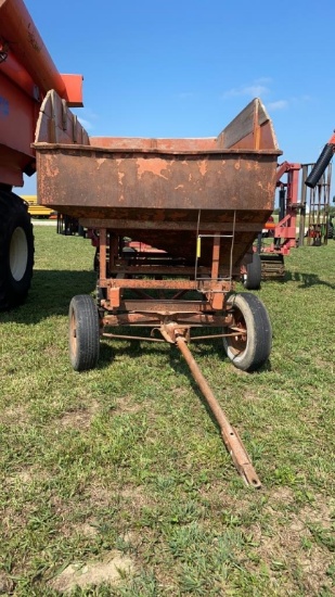 180-200 bushel hopper wagon