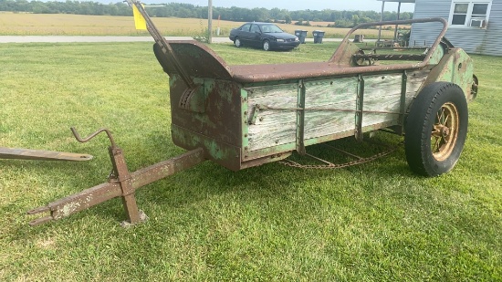 JD manure spreader ground driven