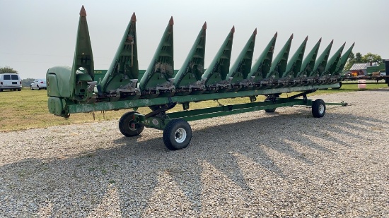 JD 612C corn head and HT 30 unverferth cart